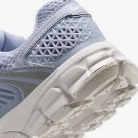 Nike Vomero 5 Big дитячі Кросівки with Reflective Accents колір сірий