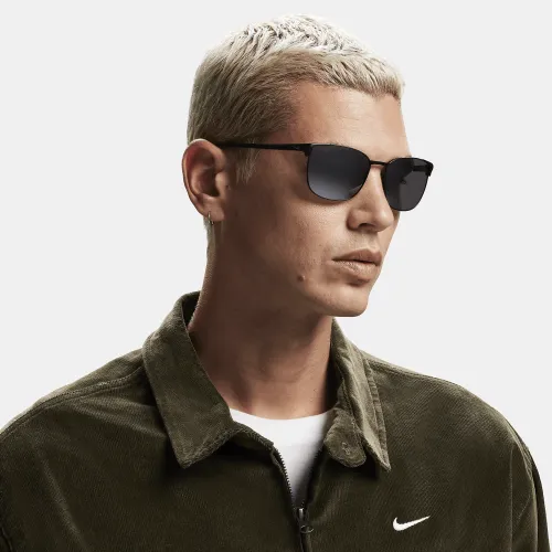 Nike Metal Fusion Mirroцвет красный Sunglasses цвет черный