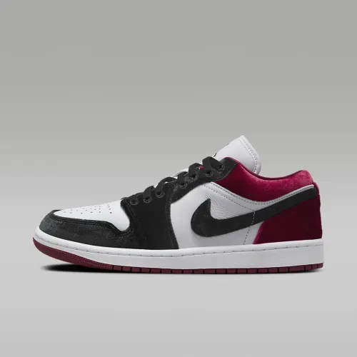 Nike Air Jordan 1 Low SE женская Кроссовки цвет черный