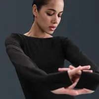 Nike Zenvy жіноча Dri-FIT Long-Sleeve Top колір чорний