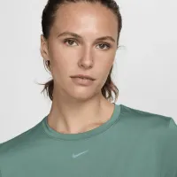 Nike One Classic жіноча Dri-FIT Short-Sleeve Cropped Top колір зелений