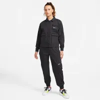 Nike Sportswear Swoosh женская Woven Куртка цвет черный