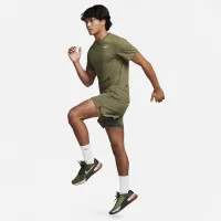 Nike Dri-FIT чоловічі Fitness футболка колір зелений