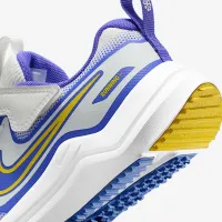 Nike Cosmic Runner Little дитячі Кросівки колір білий