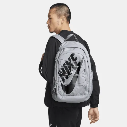Nike Hayward наплічник (26L) колір сірий