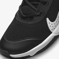 Nike Omni Multi-Court Big дитячі Indoor Court Кросівки колір чорний
