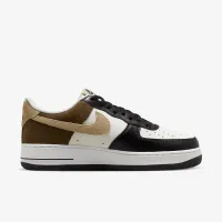 Nike Air Force 1 '07 чоловічі Кросівки колір коричневий
