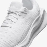 Nike InfinityRN 4 мужские Road Running Кроссовки (Extra Wide) цвет белый