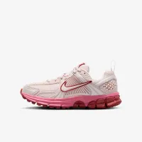Nike Vomero 5 Big дитячі Кросівки with Reflective Accents Pink