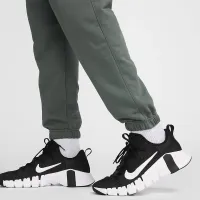 Nike Swoosh мужские Dri-FIT Fleece Fitness Joggers цвет зеленый