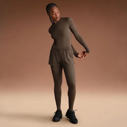 NikeSKIMS Airy женская Mini шорты цвет коричневый