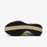 Nike Sabrina 1 