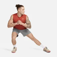Nike Dri-FIT Legend чоловічі Sleeveless Fitness футболка колір червоний