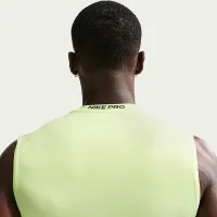 Nike Pro мужские Dri-FIT Tight Sleeveless Fitness Top цвет зеленый