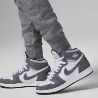 Nike Jordan MJ Brooklyn Fleece Essentials Big детские Pants цвет серый