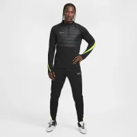 Nike Academy Winter Warrior мужские Therma-FIT 1/2-Zip Soccer Top цвет черный