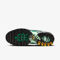 Nike Air Max Plus чоловічі Кросівки колір зелений
