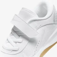 Nike Omni Multi-Court Little дитячі Кросівки колір білий