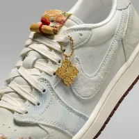 Nike Air Jordan 1 Retro Low OG чоловічі Кросівки колір сірий