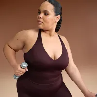 NikeSKIMS Shine женская V-Neck Tank Top цвет красный