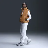 Nike Sportswear Classic Puffer женская Therma-FIT Loose Vest цвет коричневый