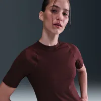 Nike Zenvy Rib женская Dri-FIT Short-Sleeve Top цвет красный