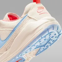 Nike Jordan CMFT Era женская Кроссовки цвет коричневый