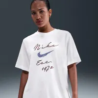 Nike Sportswear Essentials жіноча Loose футболка колір білий
