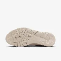 Nike Flex Experience Run 12 жіноча Road Running Кросівки колір коричневий