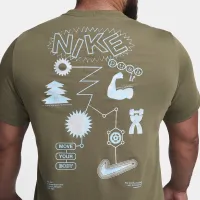 Nike чоловічі Dri-FIT Fitness футболка колір зелений
