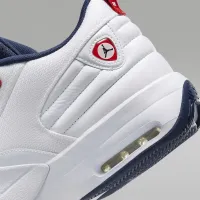 Nike Jordan Max Aura 6 чоловічі Кросівки колір білий