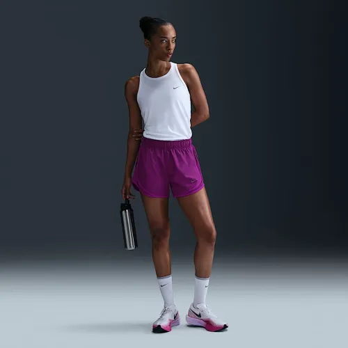 Nike Tempo женская Dri-FIT Mid-Rise Brief-Lined Running шорты цвет фиолетовый