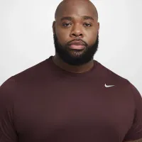 Nike Dri-FIT Legend чоловічі Fitness футболка колір червоний