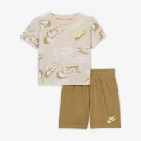 Nike Sportswear Baby On the Move Printed Tee and French Terry шорты набор цвет коричневый