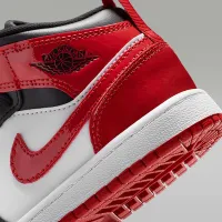 Nike Jordan 1 Mid SE Little дитячі Кросівки колір чорний