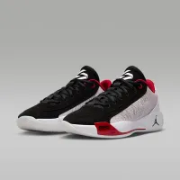 Nike Luka .77 