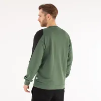Кофта/футболка adidas M FI BOS Crew HJ9934 - зелена