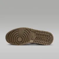 Nike Air Jordan 1 Low SE женская Кроссовки цвет коричневый