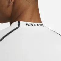 Nike Pro Dri-FIT чоловічі Slim Fit Long-Sleeve Top колір білий