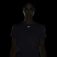 Nike One Classic женская Dri-FIT Short-Sleeve Cropped Top цвет фиолетовый