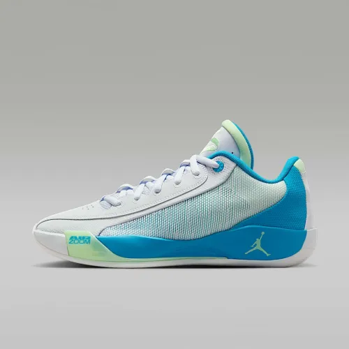 Nike Luka .77 