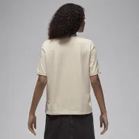 Nike Jordan жіноча Graphic Girlfriend футболка колір коричневий