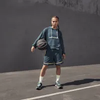Nike G.T. Cut 2 жіноча баскетбольні Кросівки колір зелений