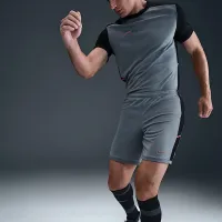 Nike Academy чоловічі Dri-FIT Soccer шорти колір сірий