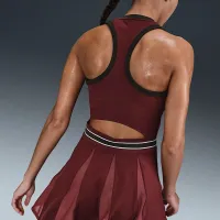 NikeCourt Slam жіноча Dri-FIT Tennis Костюм колір червоний