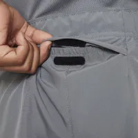 Nike Dri-FIT Challenger Big детские (для мальчиков) тренировочные шорты цвет серый