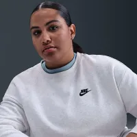 Nike Sportswear Club Fleece женская Loose Crew-Neck свитшот (большие размеры) цвет коричневый