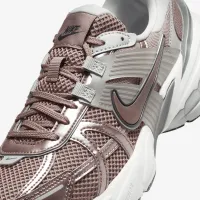 Nike V2K Run Кросівки колір фіолетовий
