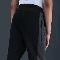 Nike Tech чоловічі Color-Block Open-Hem Fleece Pants колір чорний