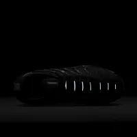 Nike Air VaporMax Plus чоловічі Shoe колір чорний